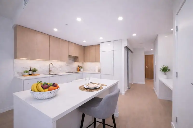 909 2108 GILMORE AVENUE - photo 1 of 25