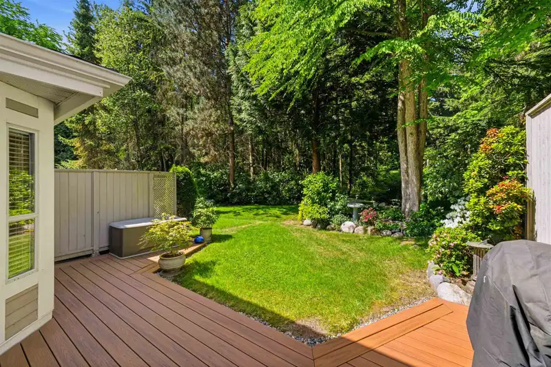 45 650 ROCHE POINT DRIVE - photo 2 of 26
