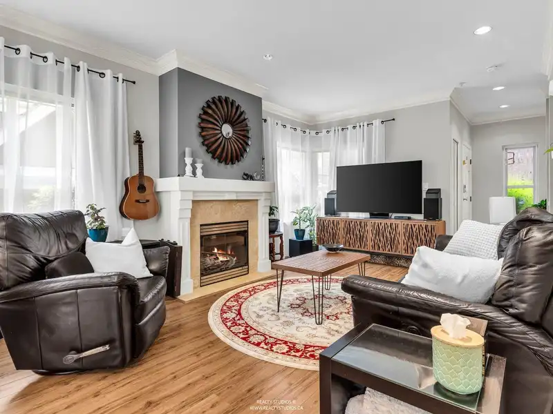32 2688 MOUNTAIN HIGHWAY - photo 2 of 31