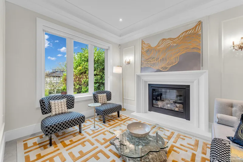 4112 W 11TH AVENUE - photo 3 of 25