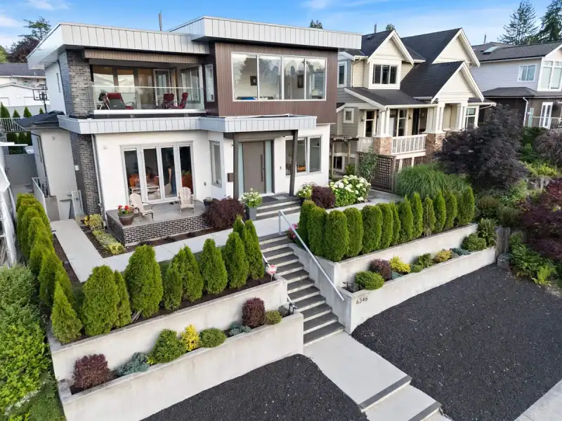 6346 BURNS STREET - photo 1 of 40