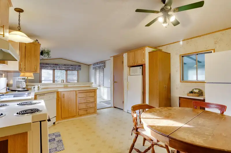 12 12868 229 STREET - photo 4 of 16