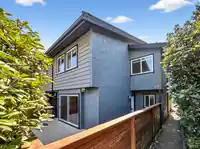 982 HOWIE AVENUE - thumbnail 19