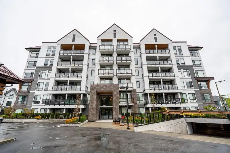 506 6045 CHILLIWACK RIVER ROAD - photo 1 of 38