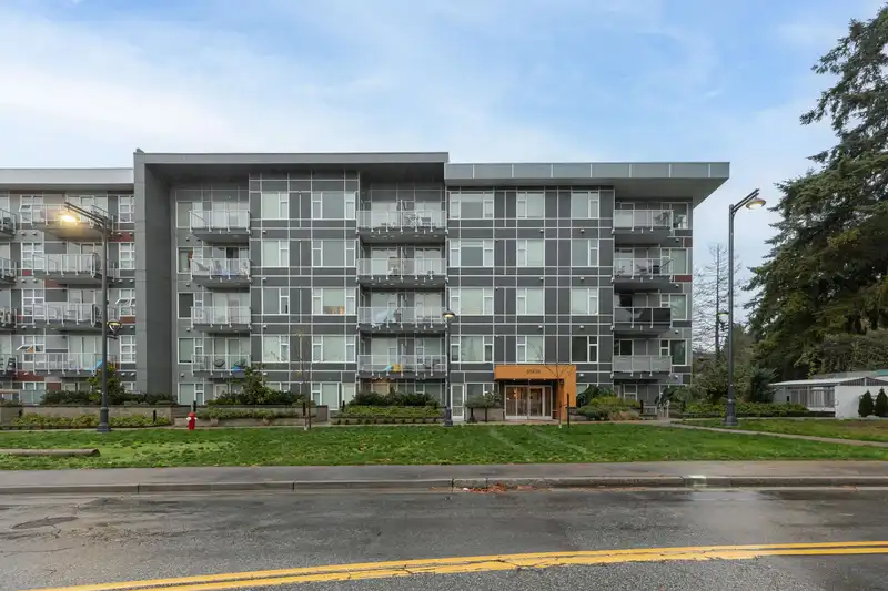 406 10838 WHALLEY BOULEVARD - photo 1 of 21