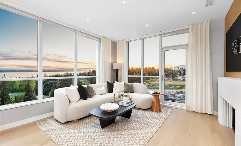 1409 6036 GRAY AVENUE - photo 3 of 10