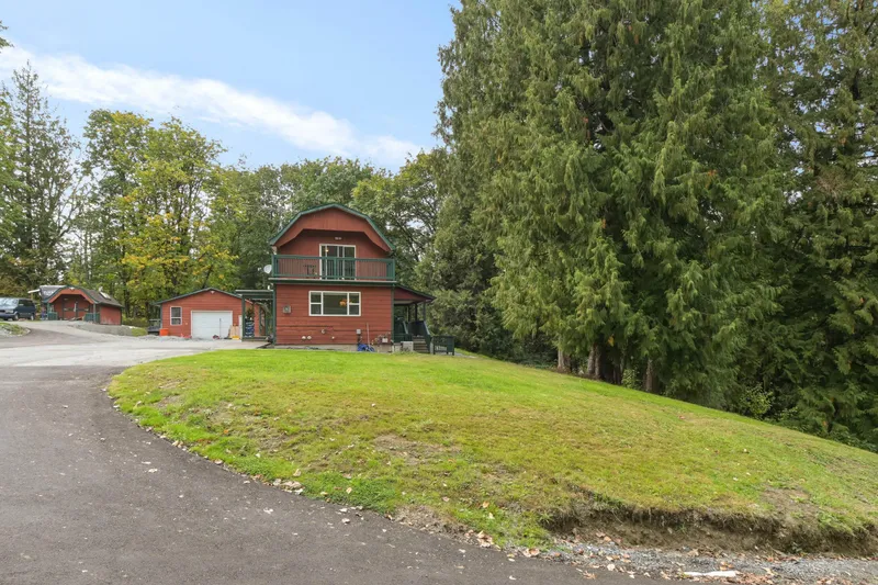 25330 72 AVENUE - photo 4 of 25