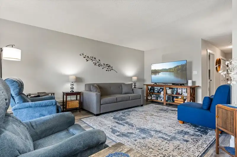 314 8725 ELM DRIVE - photo 4 of 25