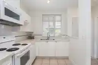 2836 E KENT AVENUE SOUTH - thumbnail 9