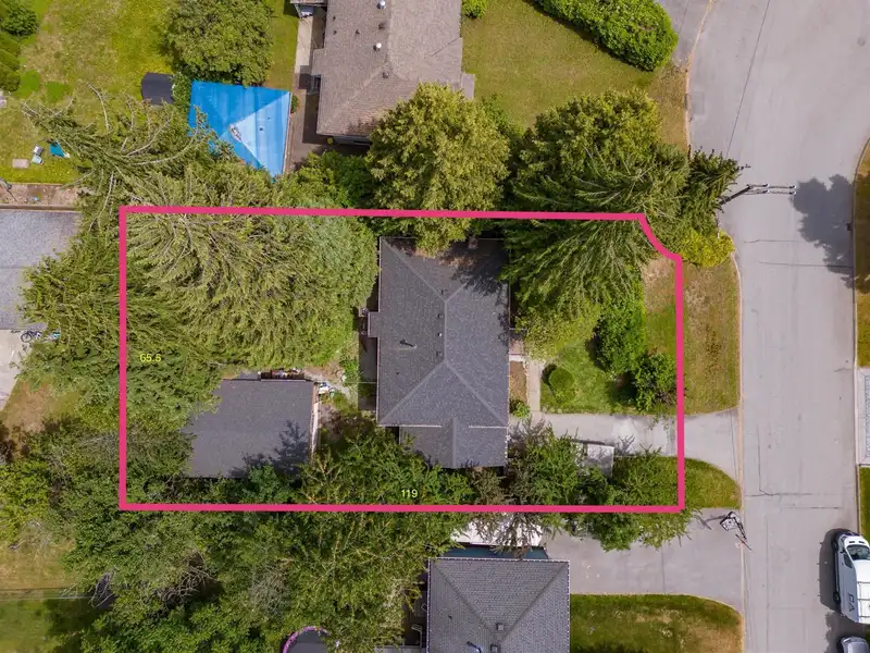 2041 QUINTON AVENUE - photo 1 of 15