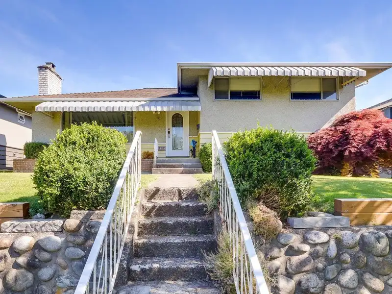 4545 WILLIAM STREET - photo 1 of 25