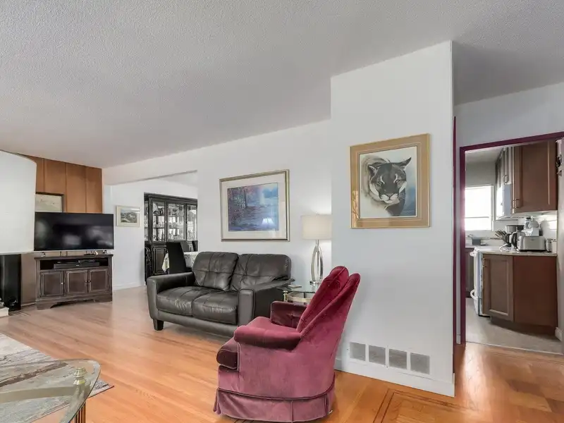 4545 WILLIAM STREET - photo 3 of 25