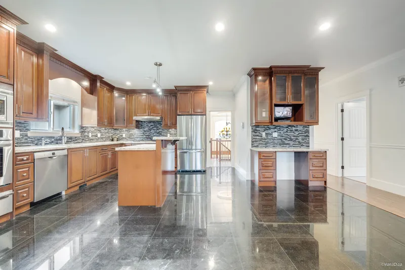 7821 17TH AVENUE - photo 3 of 21