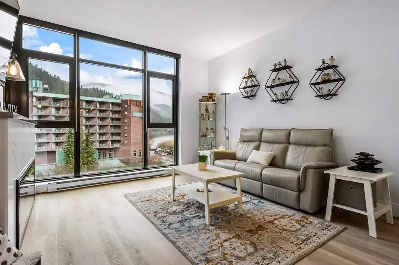 608 120 ESPLANADE AVENUE - photo 3 of 40