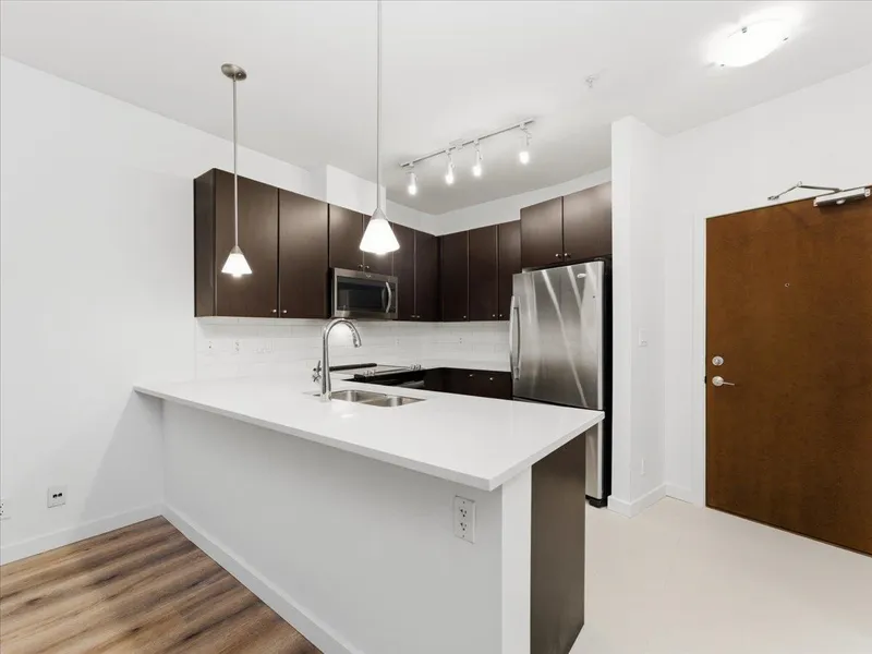 103 225 FRANCIS WAY - photo 4 of 25