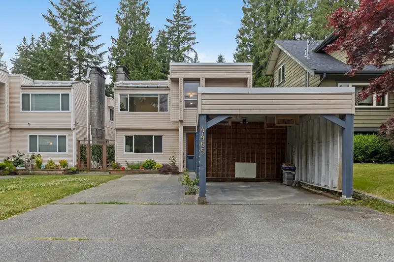 4465 UNDERWOOD AVENUE - photo 1 of 36