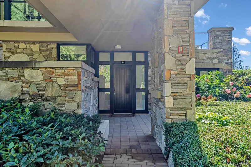 301 2245 TWIN CREEK PLACE - photo 1 of 40