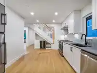 1 2339 PARKER STREET - thumbnail 12