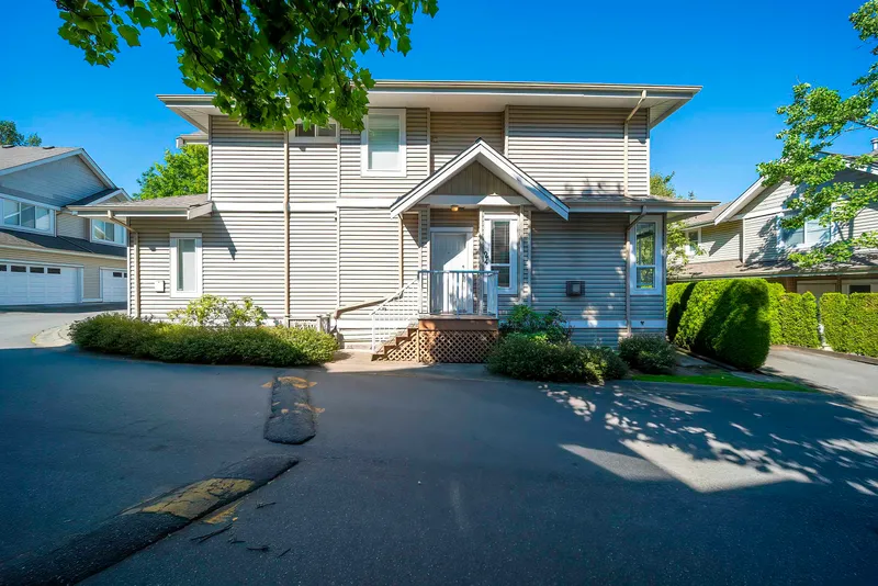 24 8568 209 STREET - photo 3 of 25