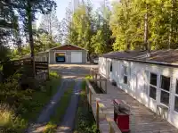 521 200 STREET - thumbnail 1