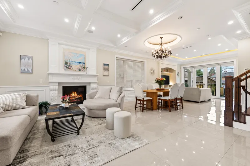 4307 W 13TH AVENUE - photo 4 of 24