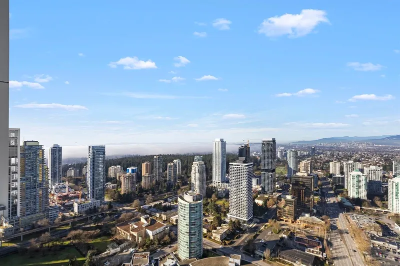 4406 6000 MCKAY AVENUE - photo 3 of 25