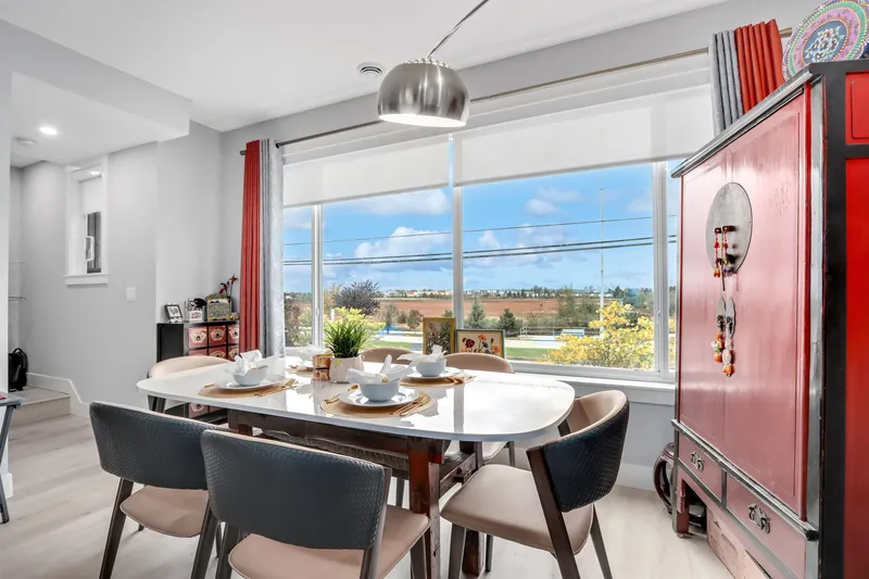 4 6017 NO. 4 ROAD - photo 4 of 21