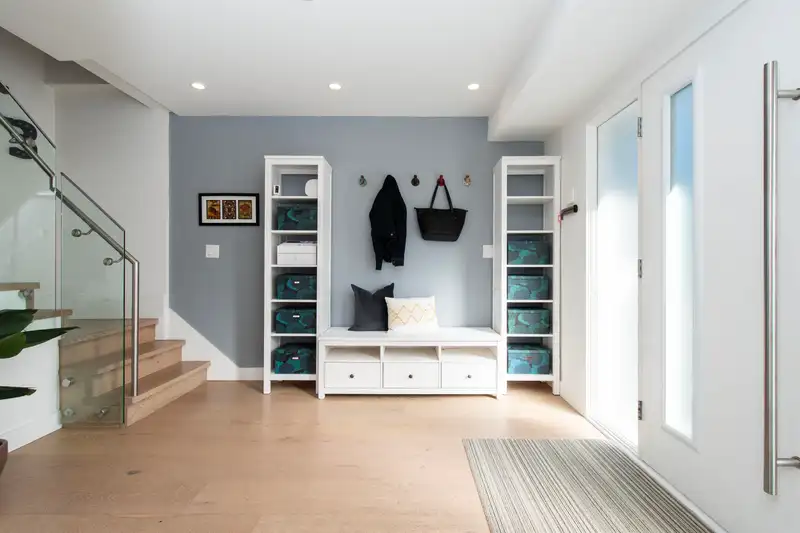 3981 LYNN VALLEY ROAD - photo 2 of 40