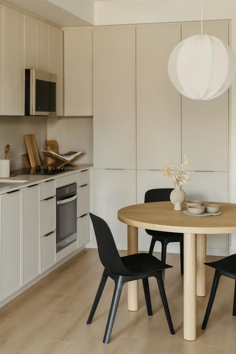 212 3075 MURRAY STREET - photo 3 of 19