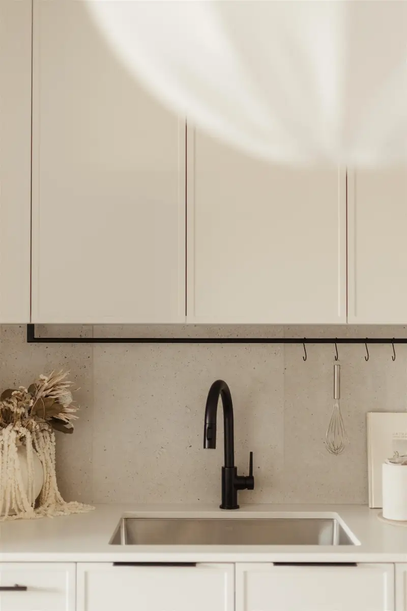 212 3075 MURRAY STREET - photo 4 of 19