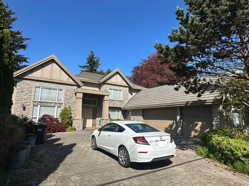 10051 DEAGLE ROAD - photo 1 of 5