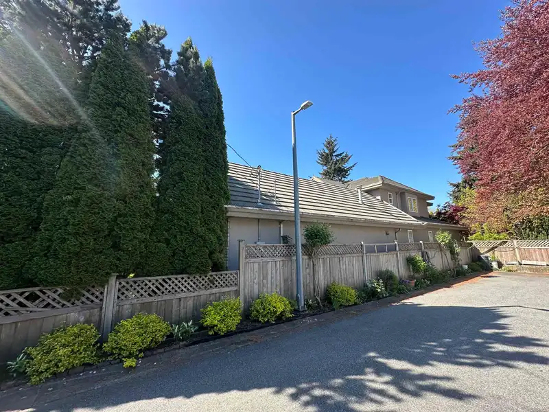 10051 DEAGLE ROAD - photo 3 of 5