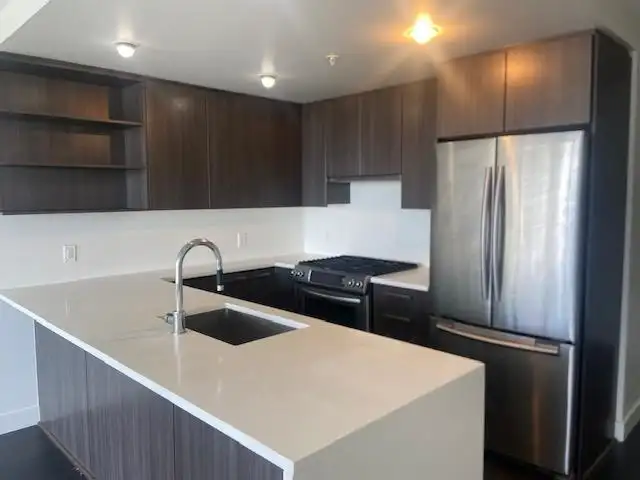 1706 8288 GRANVILLE AVENUE - photo 3 of 12