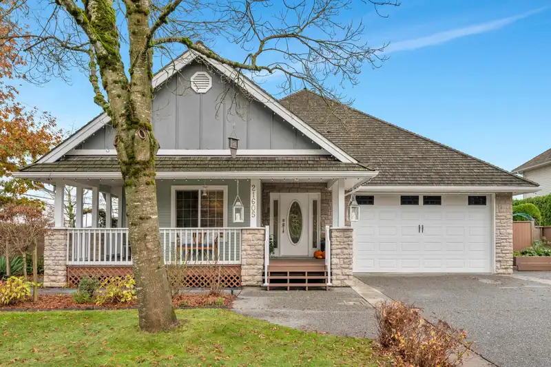 21605 47A AVENUE - photo 1 of 40