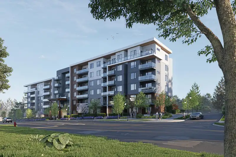 015 13757 108 AVENUE - photo 2 of 15