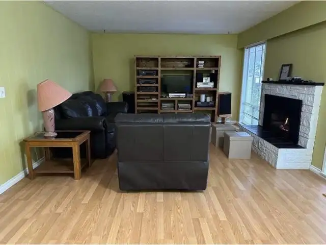 19435 PARK ROAD - photo 4 of 15