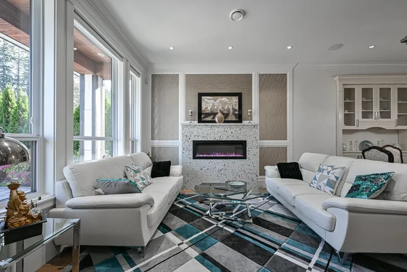 2301 153 STREET - photo 4 of 25