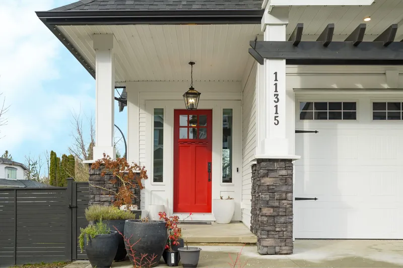 11315 230 STREET - photo 4 of 25