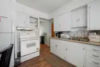 2733 E 28TH AVENUE - thumbnail 13