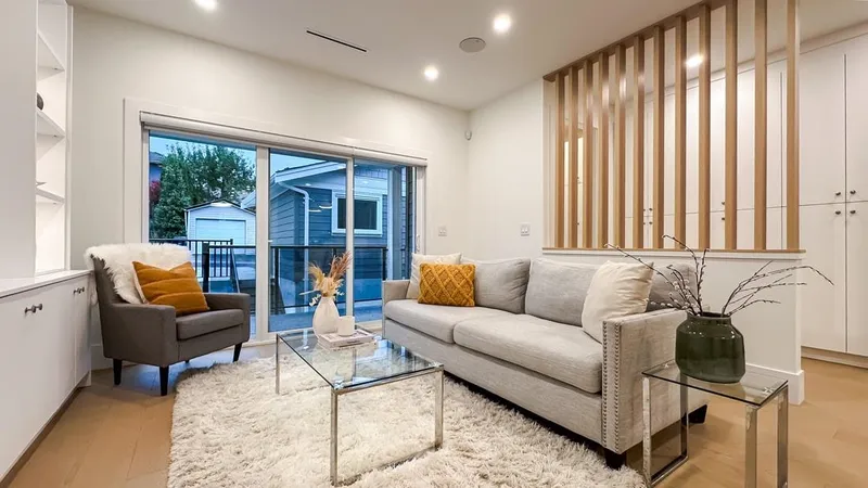 3929 FOREST STREET - photo 4 of 25