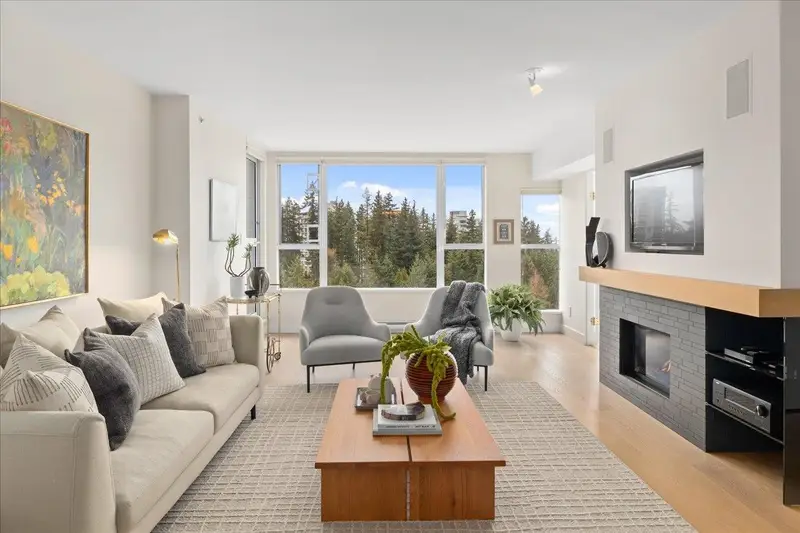 1101 5615 HAMPTON PLACE - photo 3 of 25