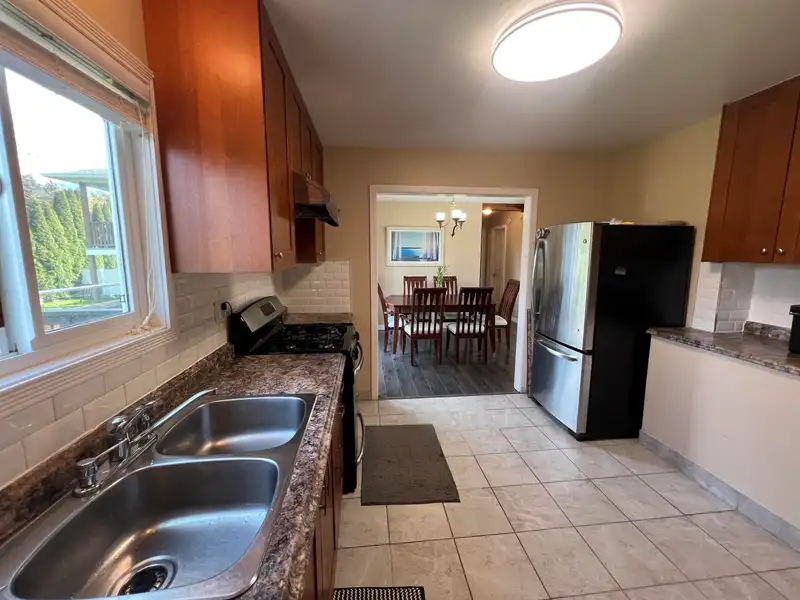 6358 REID ROAD - photo 3 of 24
