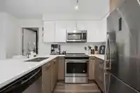 302 2525 CLARKE STREET - thumbnail 13