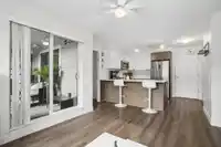 302 2525 CLARKE STREET - thumbnail 10