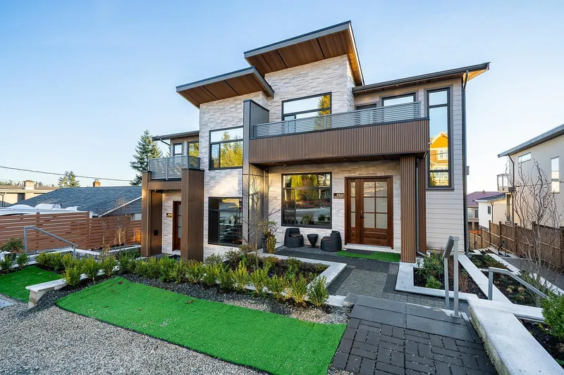 101 1204 HAMMOND AVENUE - photo 1 of 25