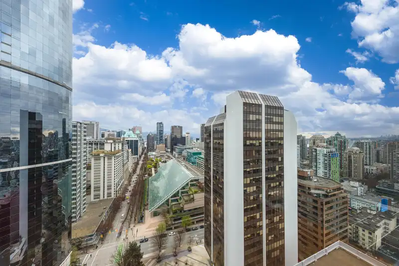 2903 1068 HORNBY STREET - photo 2 of 39