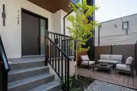 1 1448 E 30TH AVENUE - thumbnail 2