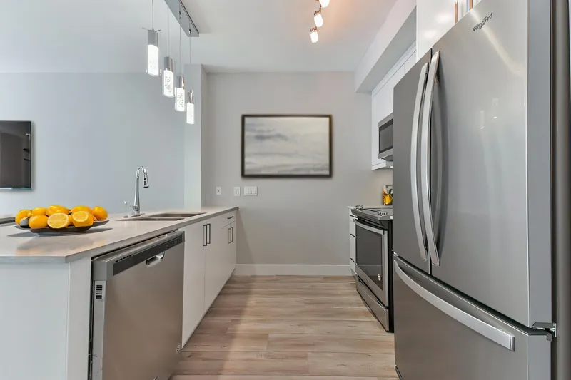 519 9015 120 STREET - photo 3 of 17