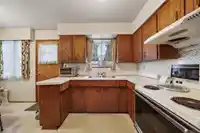 3660 E 22ND AVENUE - thumbnail 11