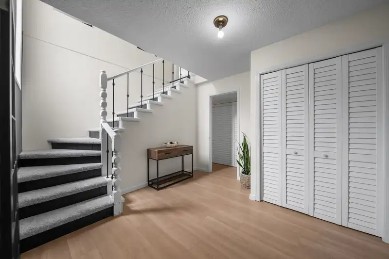 35061 HIGH DRIVE - photo 3 of 40